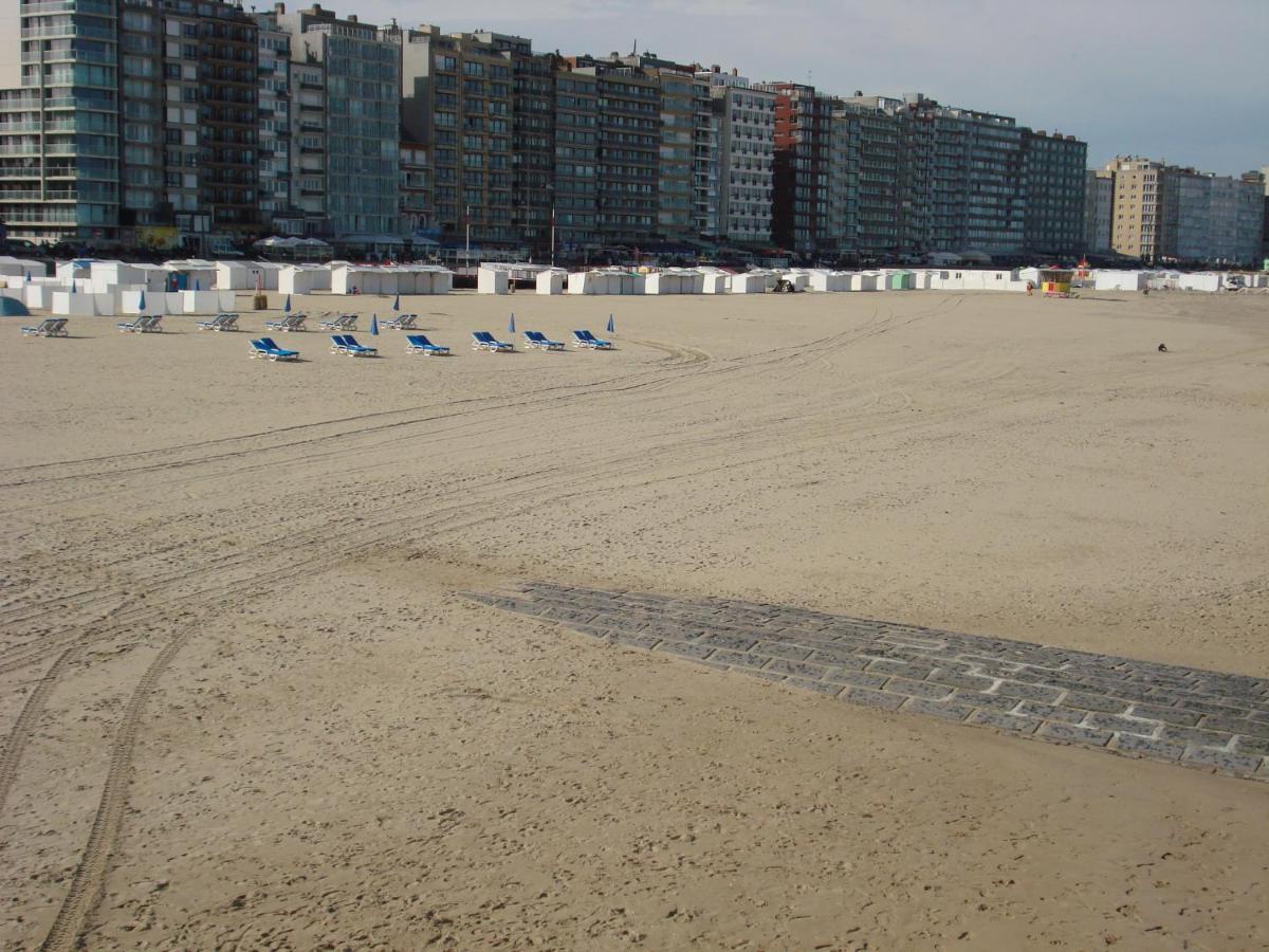 "Chez Ba'Nus" Bed & Breakfast Blankenberge Eksteriør bilde